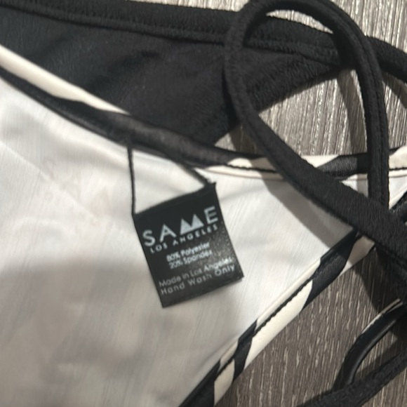 SAME Los Angeles Swimsuit - Picture 3 of 4